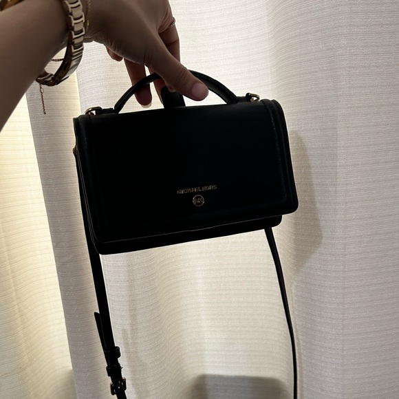 Michael Kors jet set small pebbled leather smartphone convertible crossbody bag - Picture 3 of 4